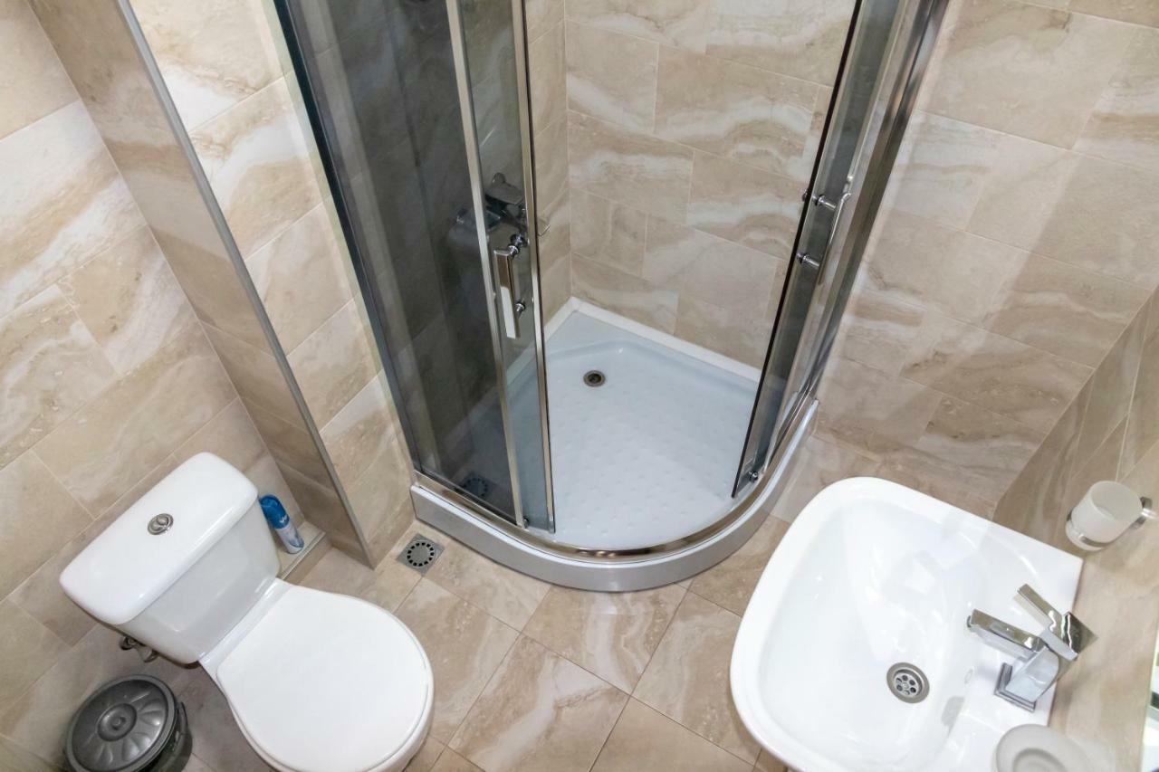 Orbi Apartment Ruslan Batumi Exterior photo