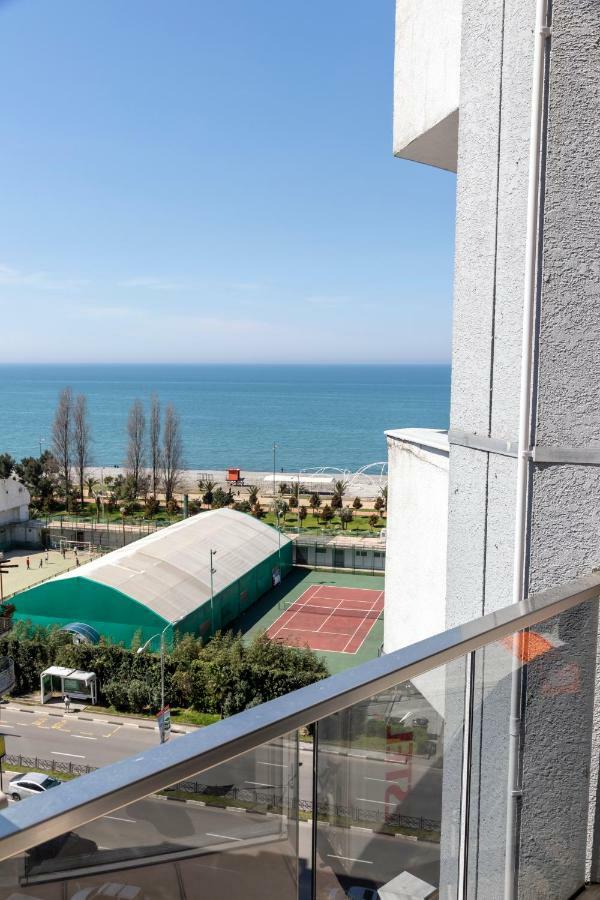 Orbi Apartment Ruslan Batumi Exterior photo